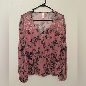 Pink butterflies top